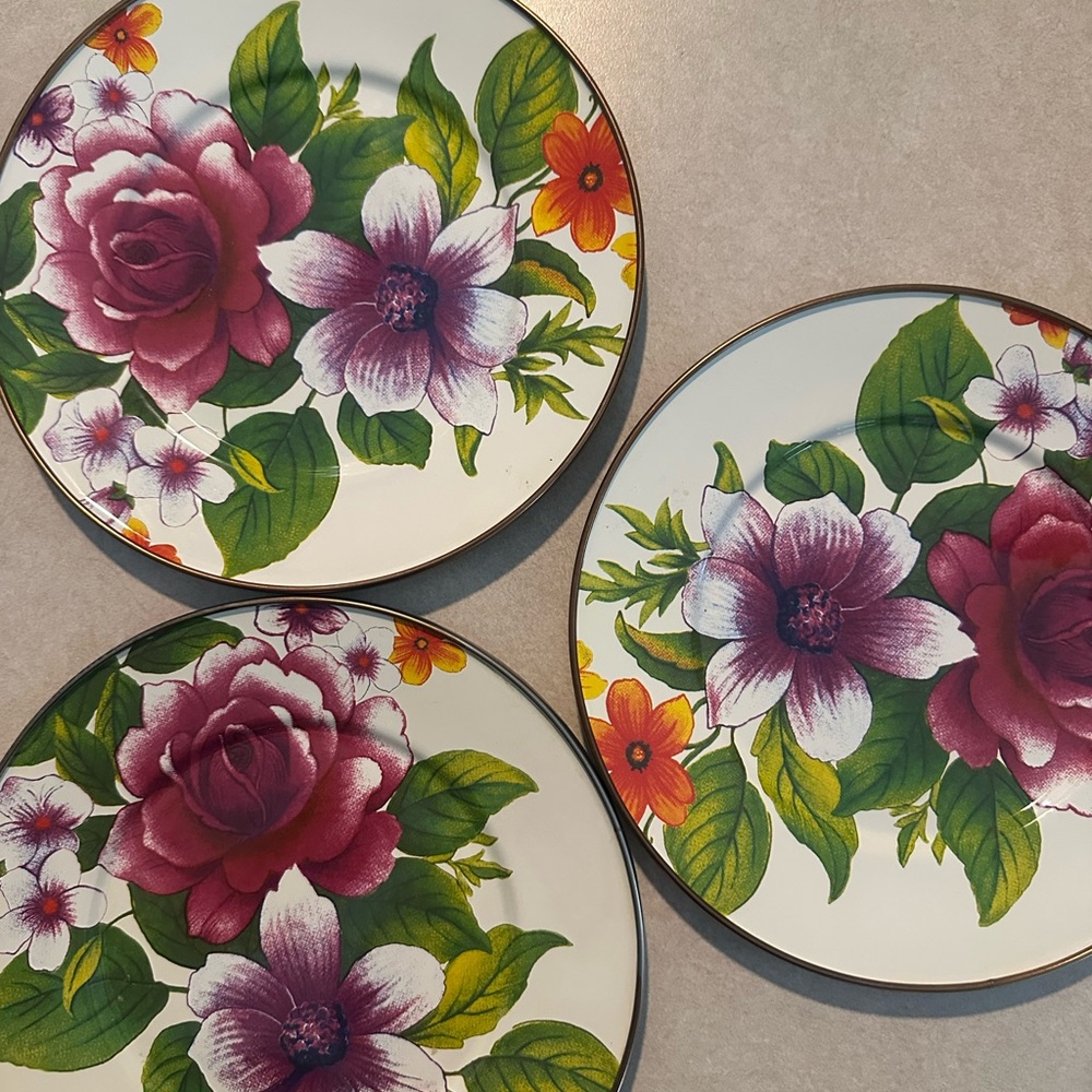 MacKenzie-Childs Floral Dinnerware Set - Red, Green, White